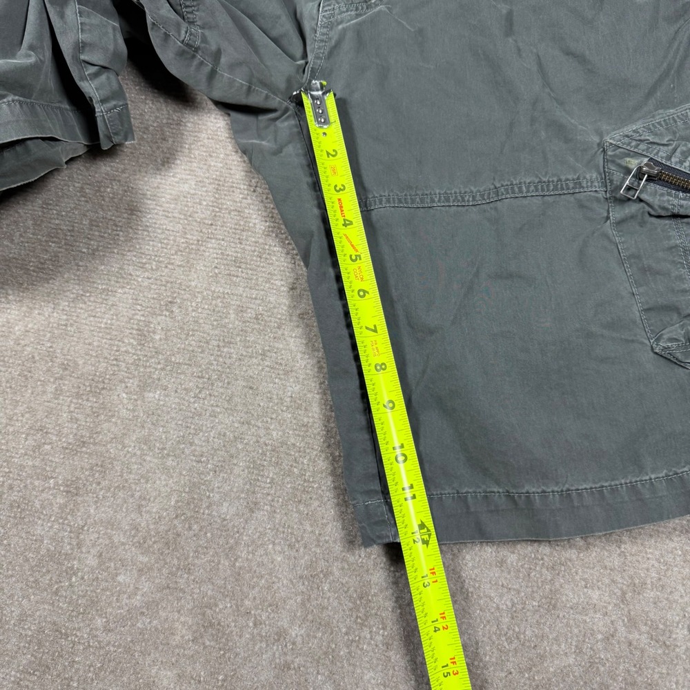 Kuhl Cargo Shorts Mens Size 36 Gray Green Pockets Outdoor Hiking Trail Gorpcore - Picture 5 of 11